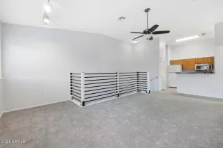 Photo #5: 6706616 Listing