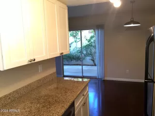 Photo #2: 6706661 Listing 