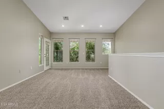 Photo #2: 6706888 Listing 