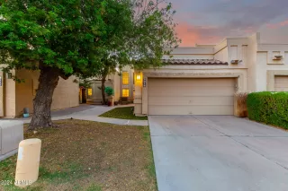 More Details about MLS # 6706892 : 9016 W PORT ROYALE LANE