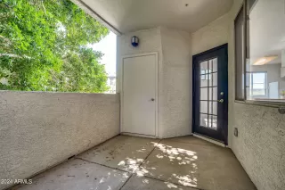 Photo #2: 6706980 Listing 
