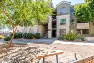 Photo #4: 6707355 Listing