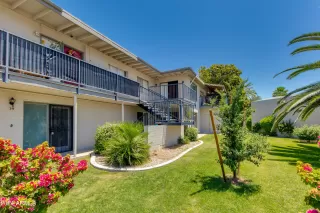 Photo #1: 6707376 Listing