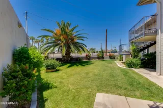 Photo #3: 6707376 Listing