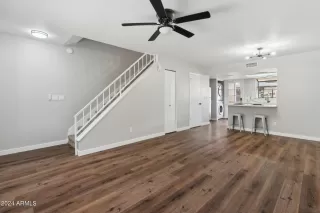 Photo #3: 6707480 Listing