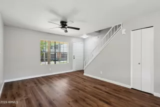 Photo #4: 6707480 Listing