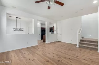 Photo #3: 6707492 Listing