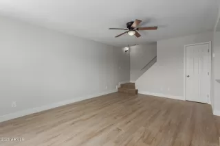 Photo #4: 6707549 Listing