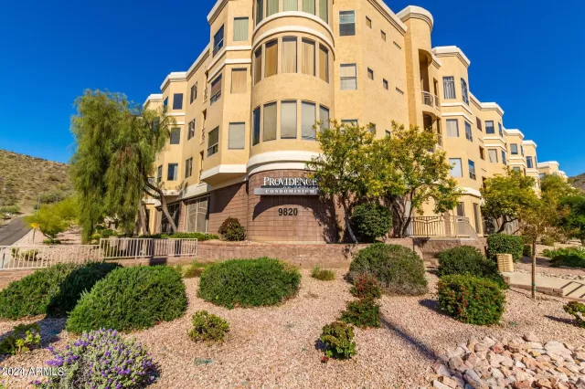 MLS: 6707708 Condo For Sale