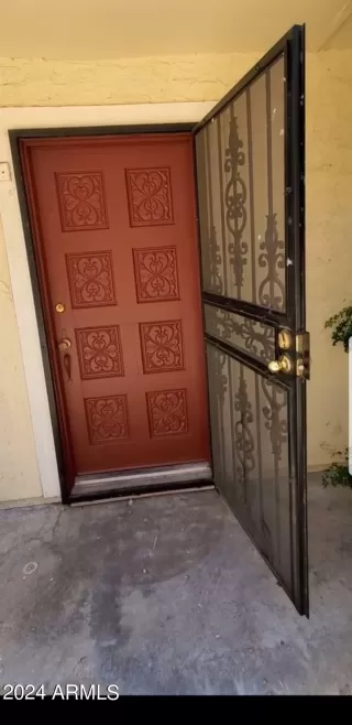 Photo #3: 6707751 Listing 