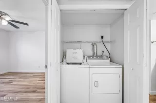 Photo #6: 6707815 Listing