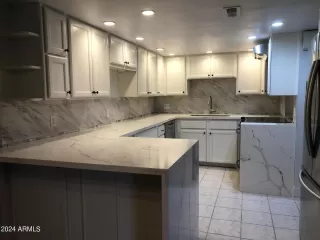 Photo #3: 6707950 Listing