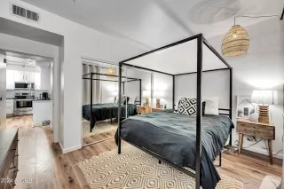 Photo #3: 6708141 Listing