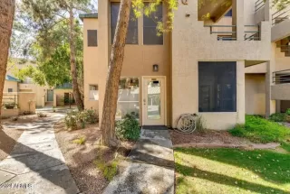 Photo #1: 6708404 Listing