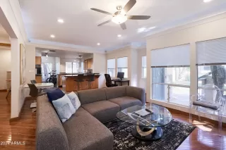 Photo #3: 6708404 Listing