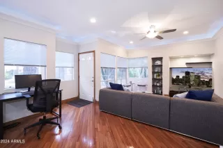 Photo #4: 6708404 Listing