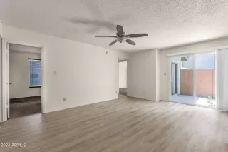 Photo #4: 6708415 Listing 