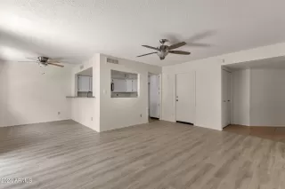 Photo #5: 6708415 Listing 