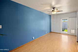 Photo #5: 6708430 Listing