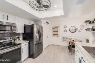 Photo #3: 6709036 Listing 