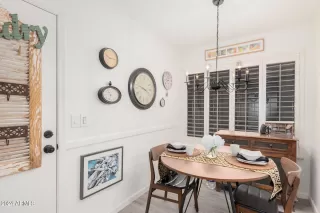 Photo #6: 6709036 Listing 