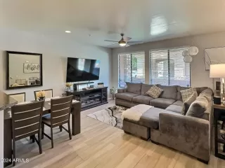 Photo #3: 6709049 Listing 
