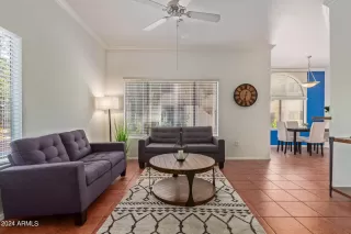 Photo #2: 6709281 Listing 