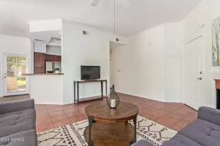 Photo #4: 6709281 Listing 