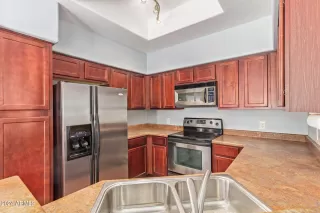 Photo #5: 6709281 Listing 