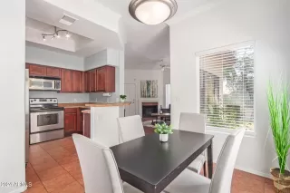 Photo #6: 6709281 Listing 