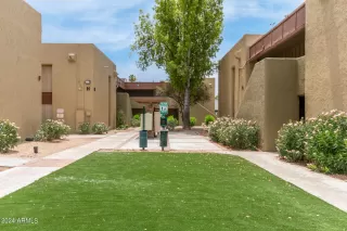 Photo #4: 6709325 Listing