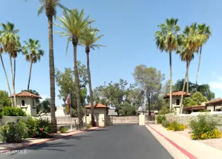 Photo #2: 6709548 Listing