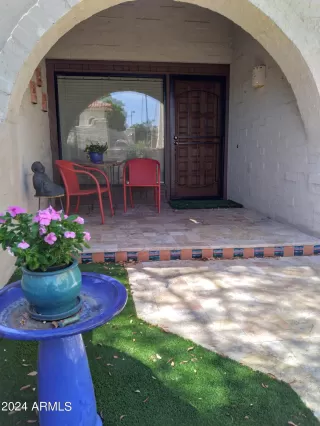 Photo #3: 6709548 Listing