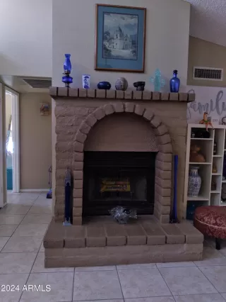 Photo #6: 6709548 Listing