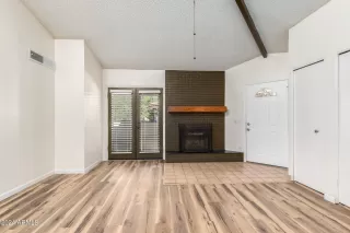 Photo #1: 6709560 Listing