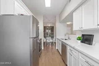 Photo #4: 6709642 Listing 