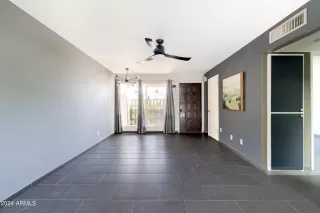 Photo #6: 6709732 Listing 