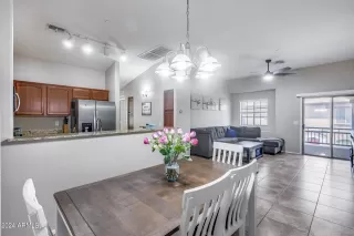 Photo #2: 6709754 Listing 