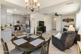 Photo #1: 6709866 Listing 