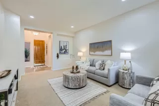 Photo #6: 6709882 Listing 