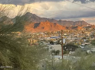 Photo #2: 6709898 Listing 