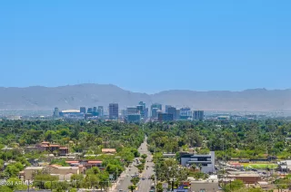 Photo #5: 6709898 Listing 