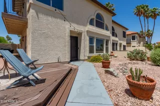 Photo #1: 6710038 Listing