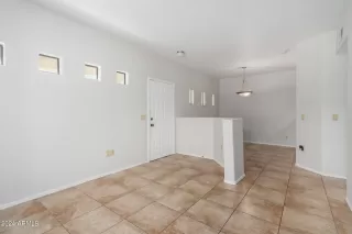 Photo #3: 6710222 Listing 