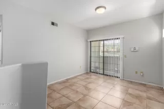 Photo #4: 6710222 Listing 