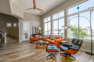 Photo #1: 6710308 Listing 