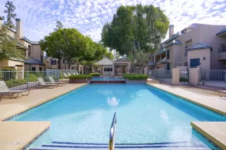 Photo #4: 6710486 Listing