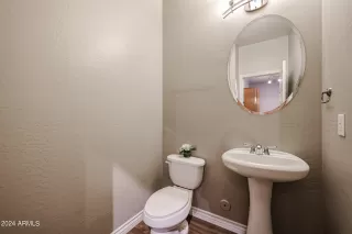 Photo #6: 6710515 Listing 