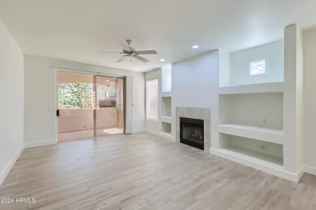 MLS: 6710598 Condo For Sale