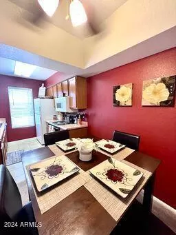 Photo #2: 6710631 Listing